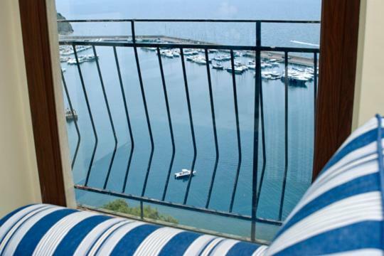 Seaview Apartments Stella Maris أغروبولي المظهر الخارجي الصورة